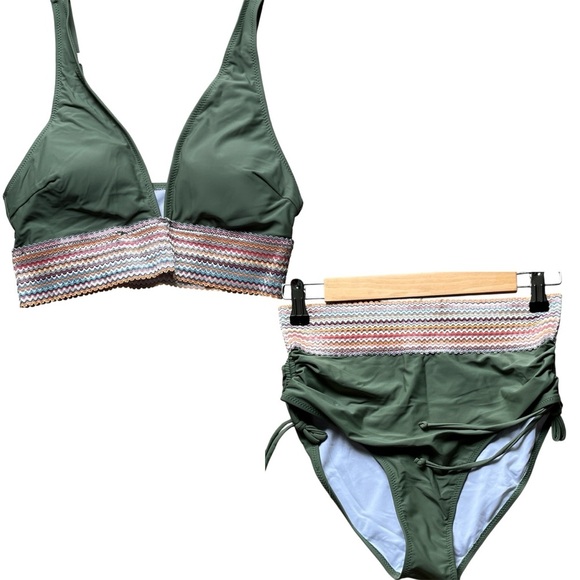 NWT Blooming Jelly V Neck High Waist Bikini Swimsuit Size Medium Sage Green - Picture 10 of 11